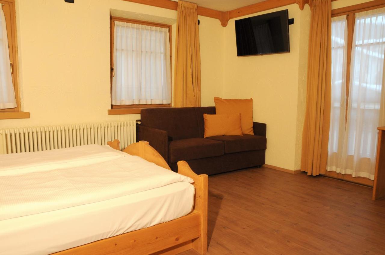 Hotel Helvetia Livigno Extérieur photo