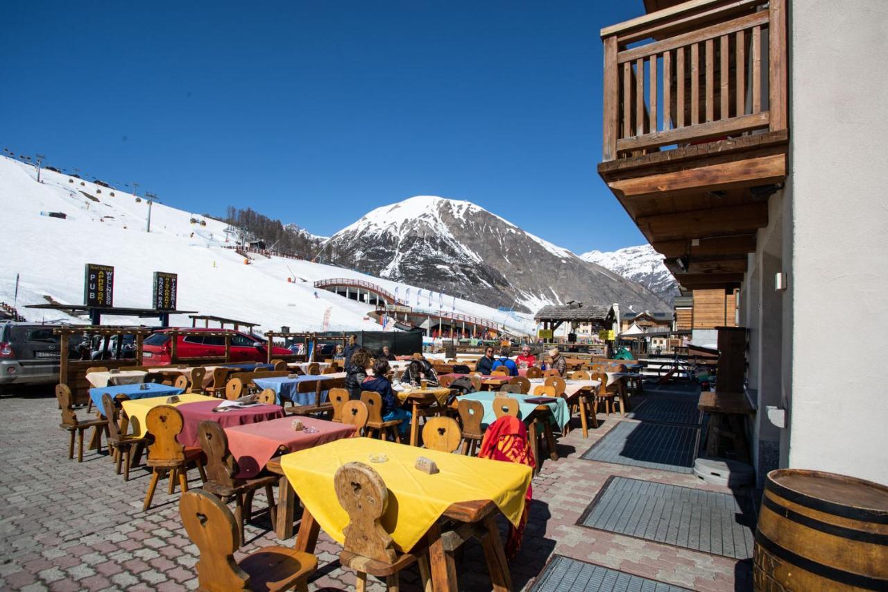 Hotel Helvetia Livigno Extérieur photo