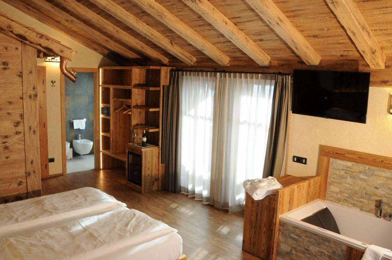 Hotel Helvetia Livigno Extérieur photo