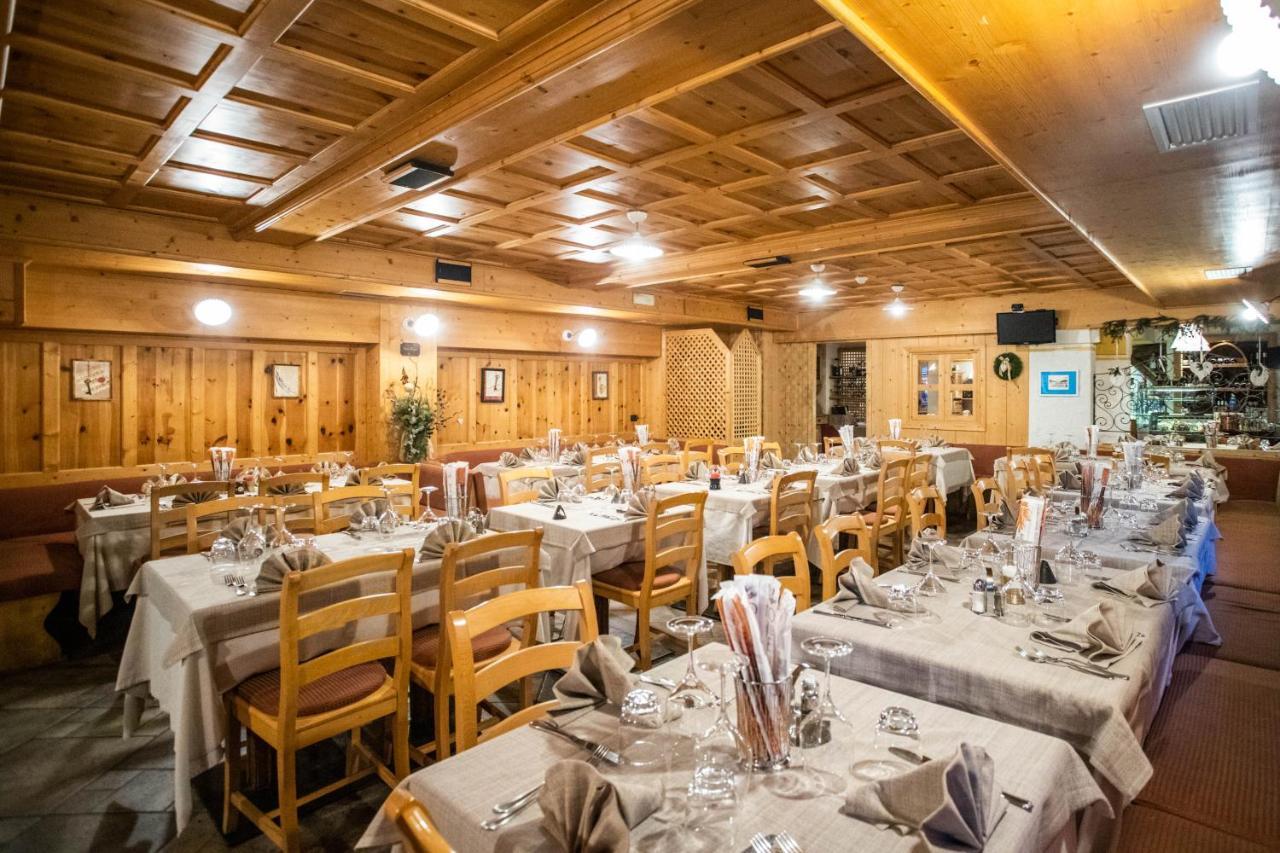 Hotel Helvetia Livigno Extérieur photo