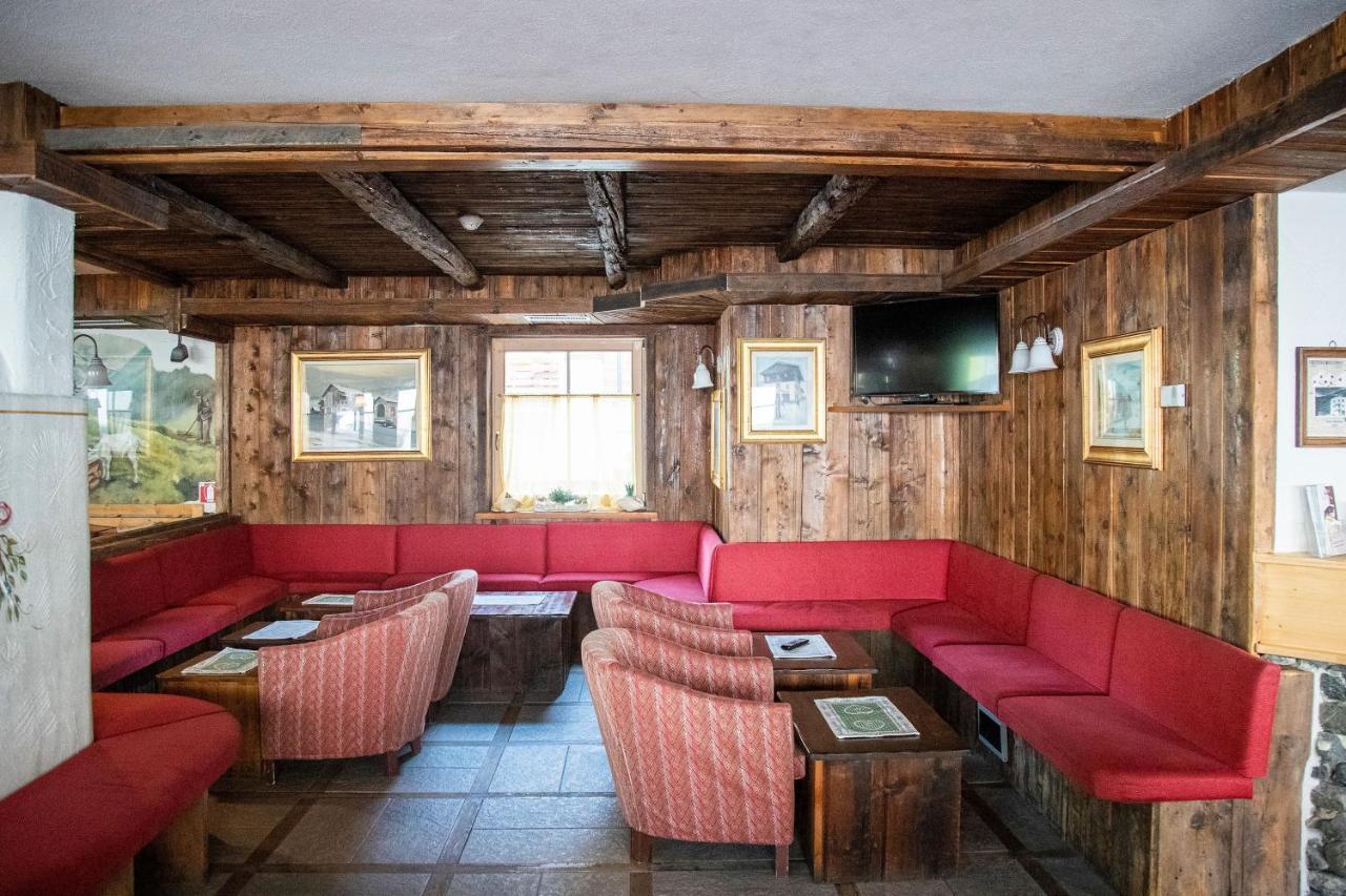 Hotel Helvetia Livigno Extérieur photo